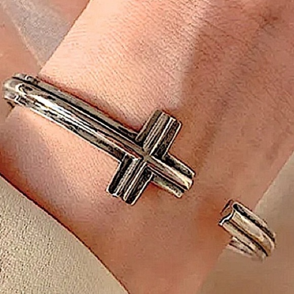 Cross Sterling Silver Bangle Cuff Minimalist Bracelet - Picture 4 of 6
